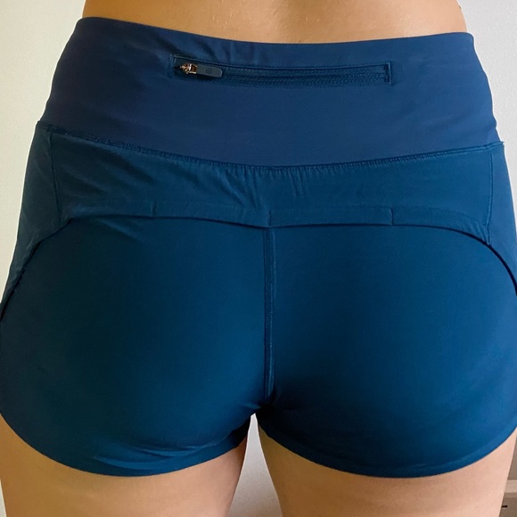 lululemon athletic shorts - Picture 2 of 4
